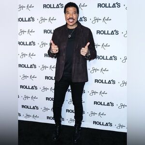 Lionel Richie LIFE SIZE Cardboard Cutout with Free Shipping!  LAST ONE